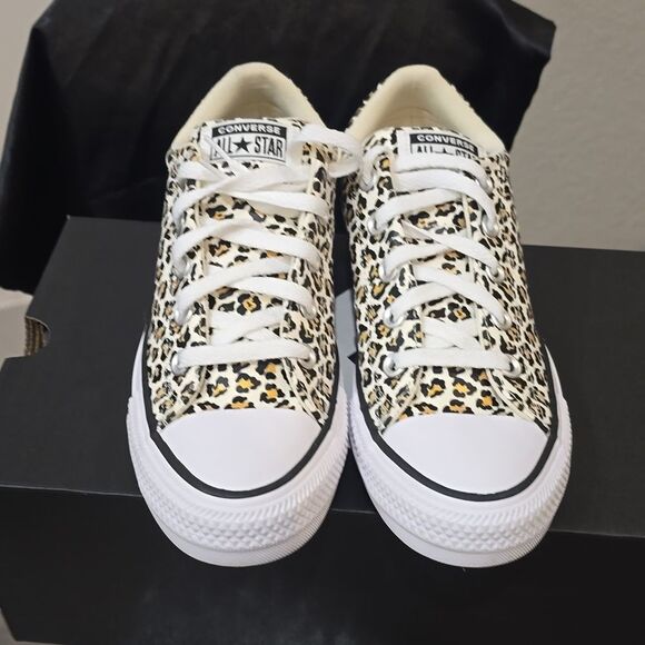 Converse Street Low Top Cheetah Sneakers - Picture 10 of 12
